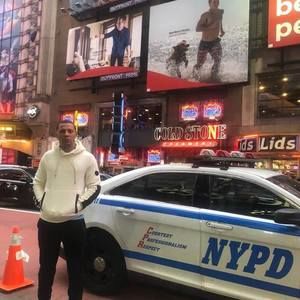 Meet your Posher, Miguel a.